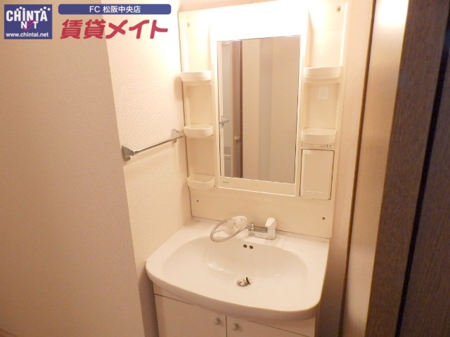 洗面設備　同物件別室画像