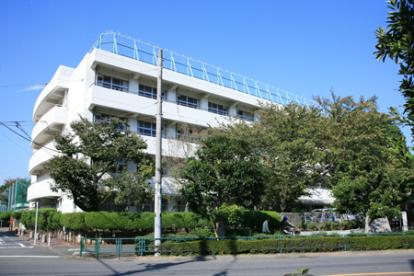 小学校　大田区立南六郷小学校（小学校）まで100m