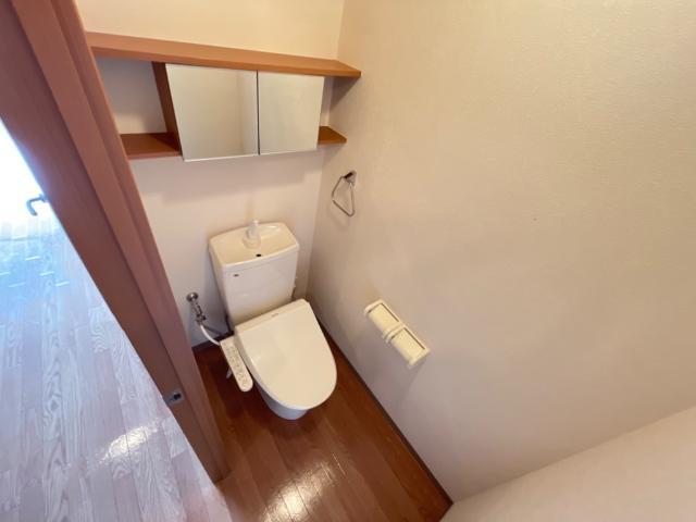 トイレ　シャワー付トイレ