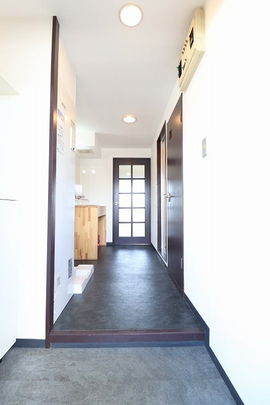 玄関　別部屋の写真使用