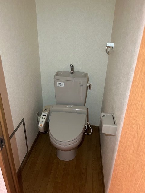 トイレ　ウォシュレット