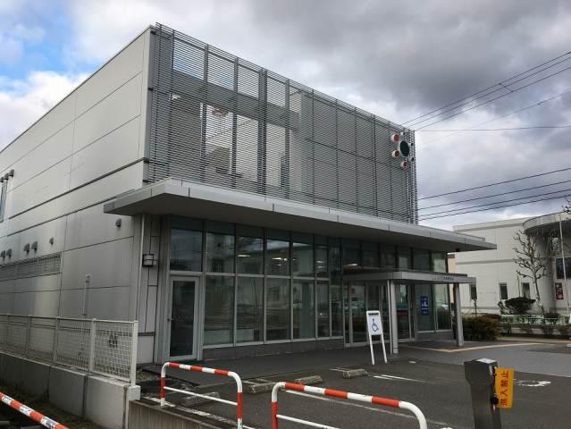 銀行　北都銀行秋田西支店（銀行）まで296m