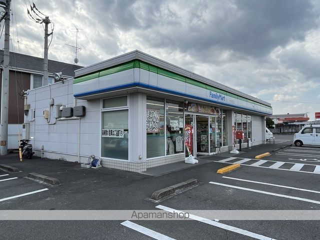 コンビニ　ファミリーマート 土居インター店（コンビニ）まで1084m