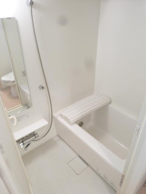 バス・シャワールーム　バス※別部屋参考写真