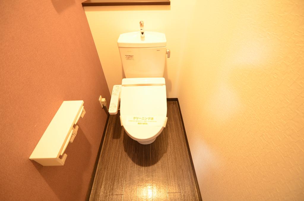 トイレ　シャワー付トイレ