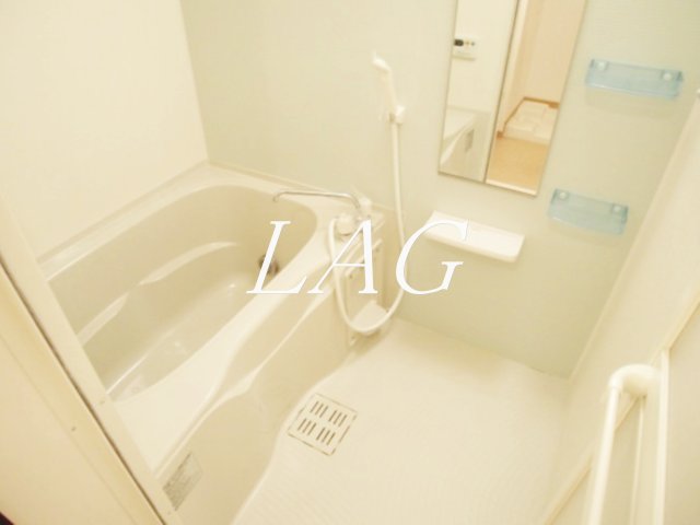 バス・シャワールーム　お風呂です。
