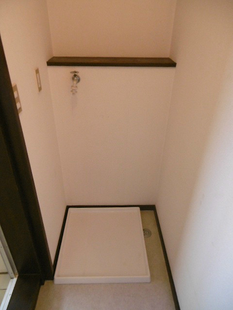 その他　洗濯機置場