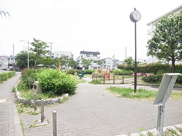 公園　綾瀬二丁目ふれあい公園（公園）まで347m