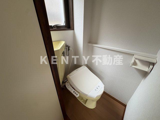 トイレ　コンパクトで使いやすいトイレです