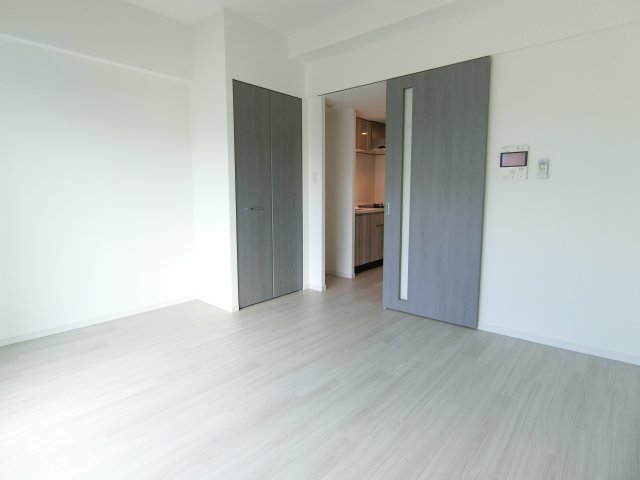 居室・リビング　詳細は、RISUMO江坂本店→06-6155-7137まで♪