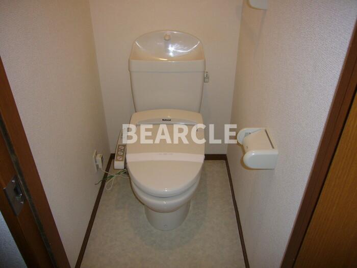 トイレ　清潔感のあるトイレです