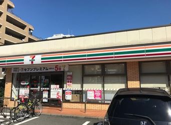 コンビニ　セブンイレブン北砂3丁目明治通り店（コンビニ）まで230m