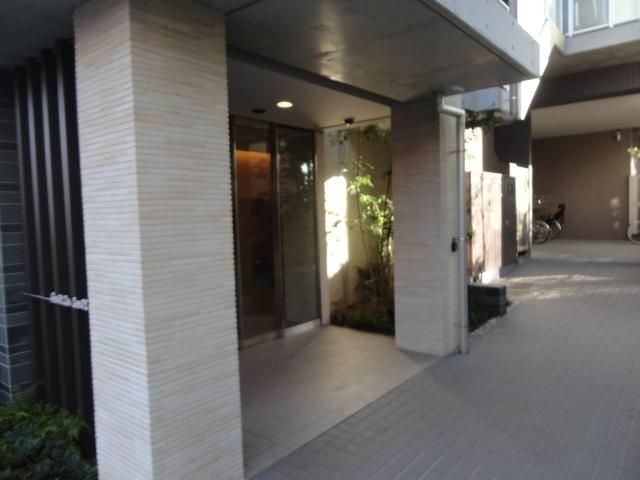 エントランス　★エントランス★