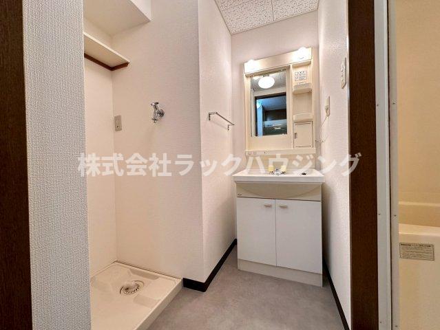 洗面設備　【お部屋探しはラックハウジングにお問合せ下さいませ】