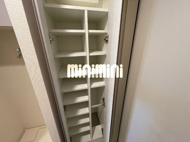 収納　同間取り別部屋写真です