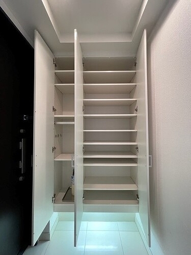 玄関　別部屋参考写真