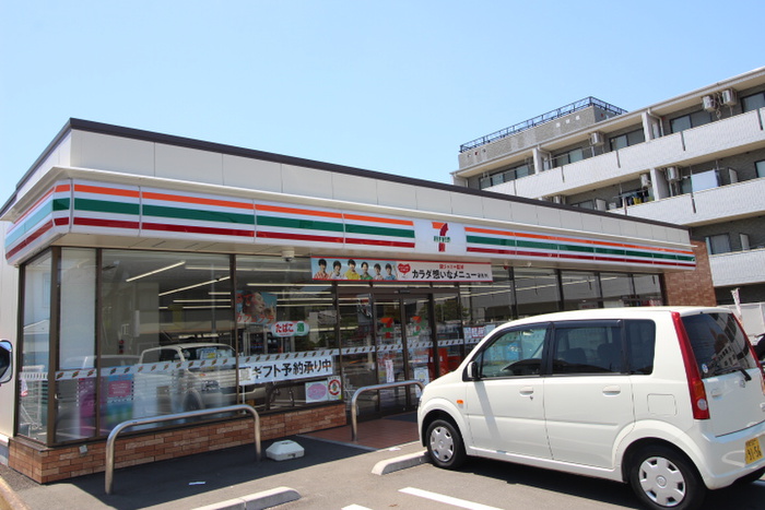 コンビニ　セブンイレブン（コンビニ）まで280m