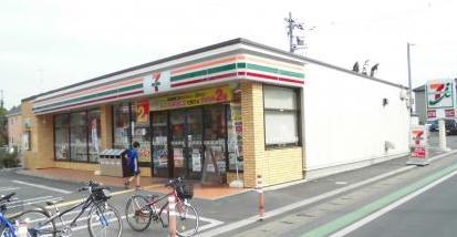コンビニ　セブンイレブン大宮桜木4丁目店（コンビニ）まで500m