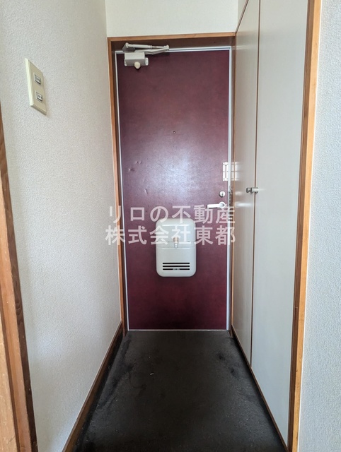 玄関　すっきりシンプルな玄関スペースです！