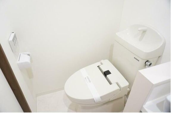 トイレ　別部屋参考画像