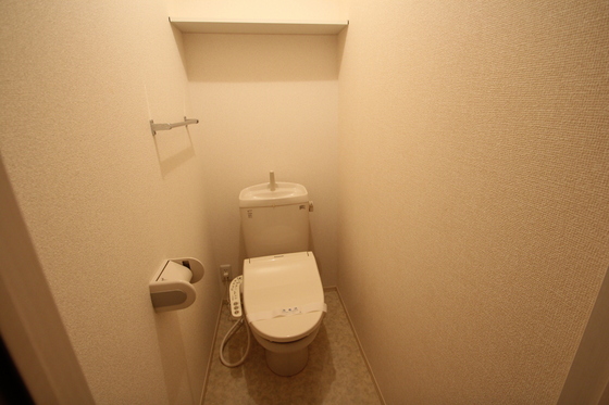 トイレ　※別部屋の写真です