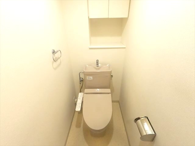 トイレ　ウォシュレット