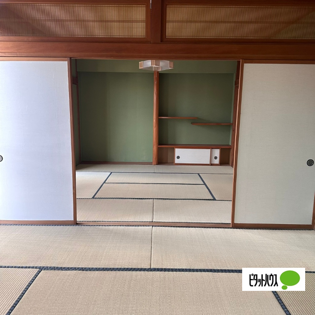 岩渕住宅Cの居間写真
