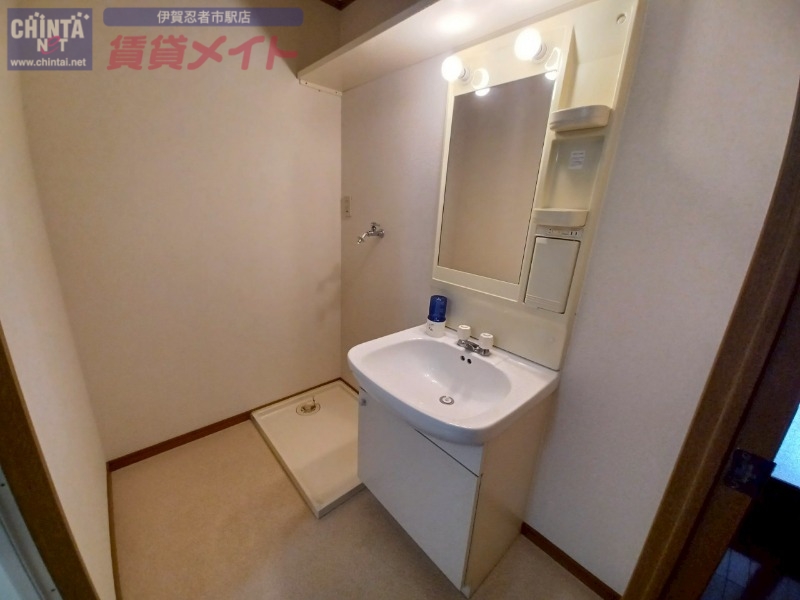 洗面設備　同物件別室画像