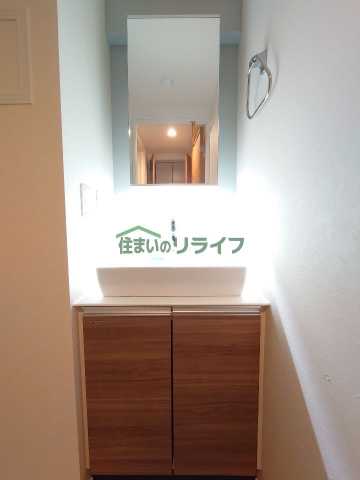 洗面設備　ウェルスクエアイズム四谷大京町