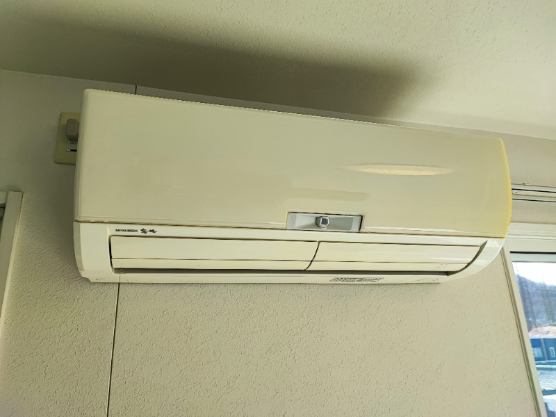 その他設備　エアコンもあり暑い夏もこれで快適ですよ～