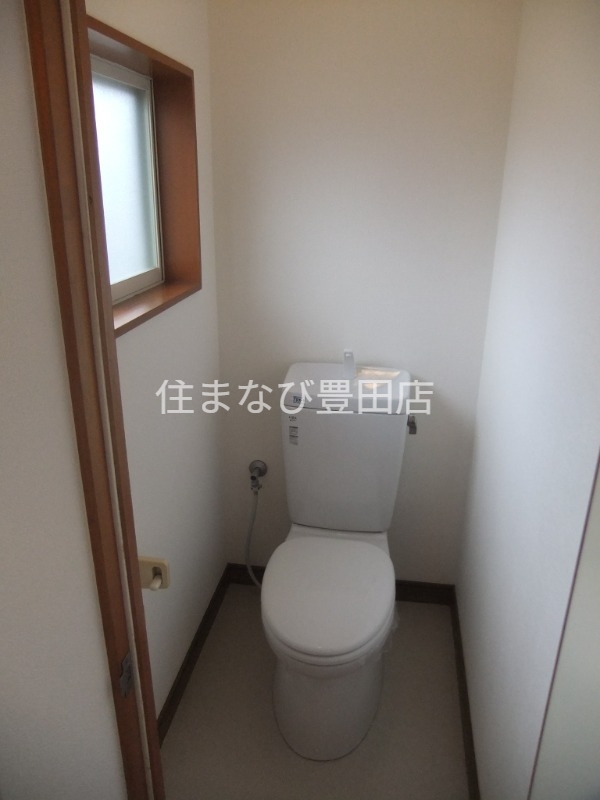 トイレ　同型タイプ