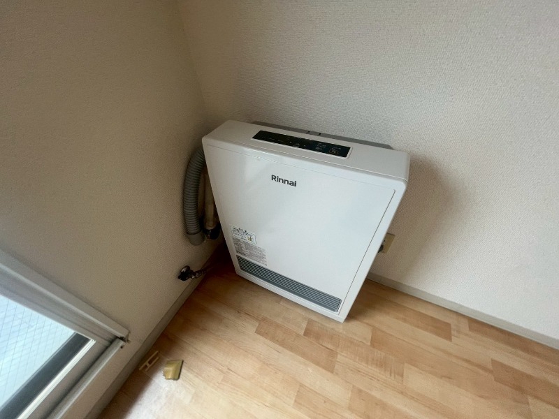 その他設備　暖房はガスＦＦです。寒い冬も暖かく過ごせます！