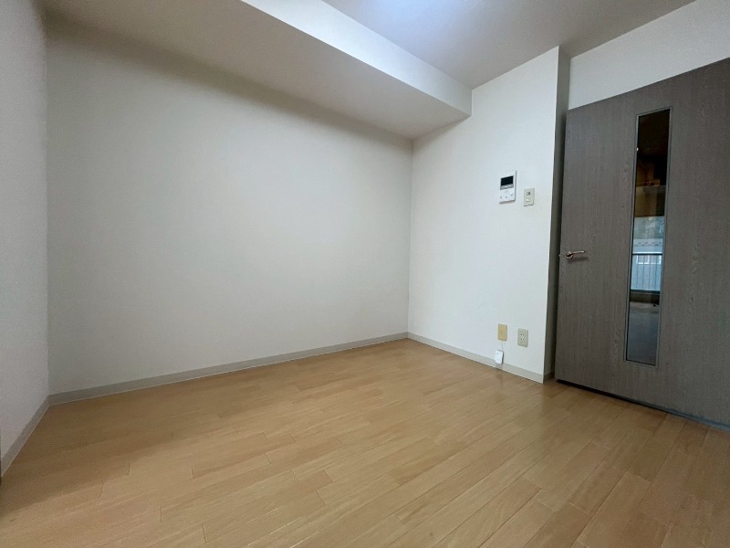 居室・リビング　広くてキレイなお部屋が広がっていて、充実した生活が送れそう。