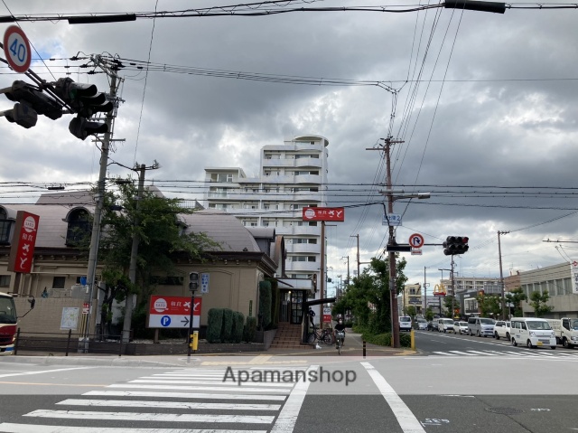 飲食店　さと（飲食店）まで1042m