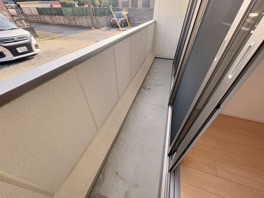 バルコニー　別部屋参照　現状優先