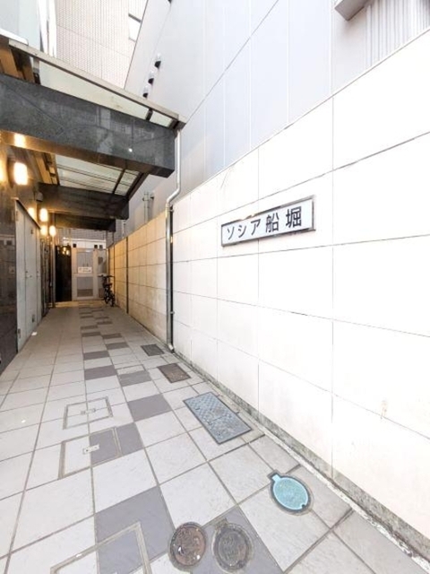 エントランス　エントランス