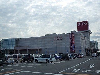ショッピングセンター　イオンモール四日市北（ショッピングセンター）まで812m