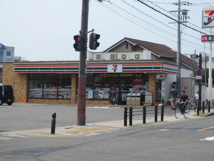 コンビニ　セブンイレブン泉佐野高松東店（コンビニ）まで290m
