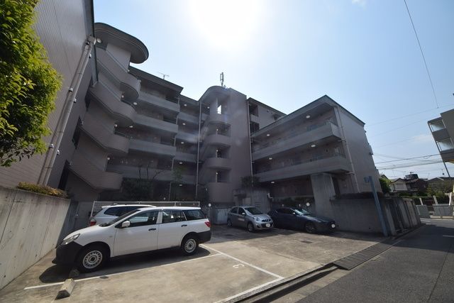 駐車場　外観・共用設備