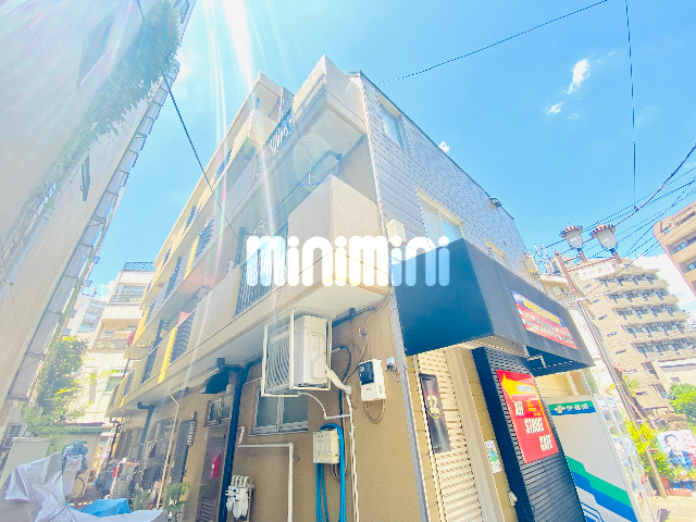 建物外観　外観の色が変わりました！