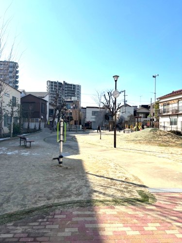 公園　荒川区立 尾久小公園（公園）まで375m
