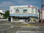 コンビニ　ローソン 鹿児島鴨池一丁目店（コンビニ）まで553m
