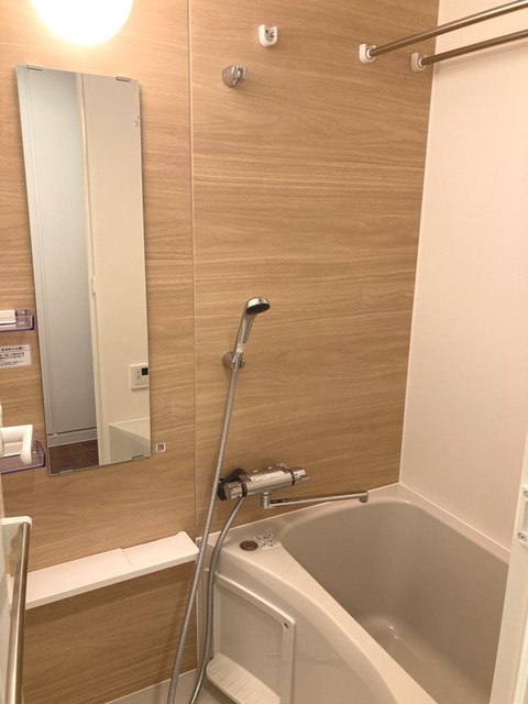 バス・シャワールーム　※写真は同タイプ住戸です。