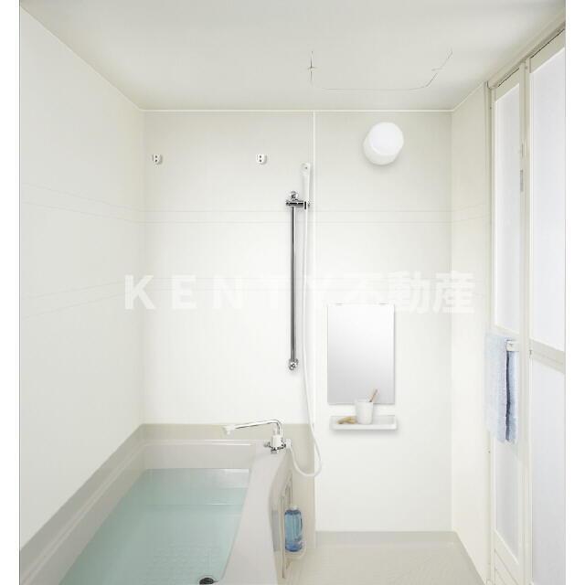 バス・シャワールーム　コンパクトで使いやすいお風呂です