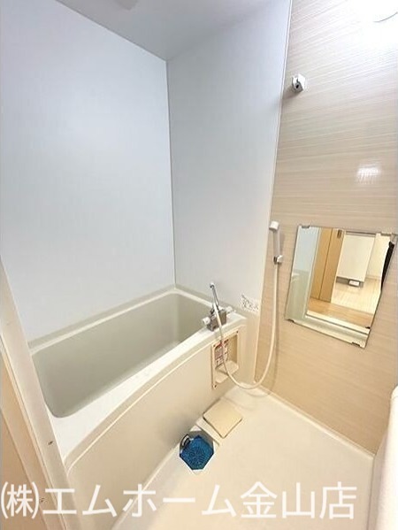 バス・シャワールーム　バスルーム（お風呂トイレ別）
