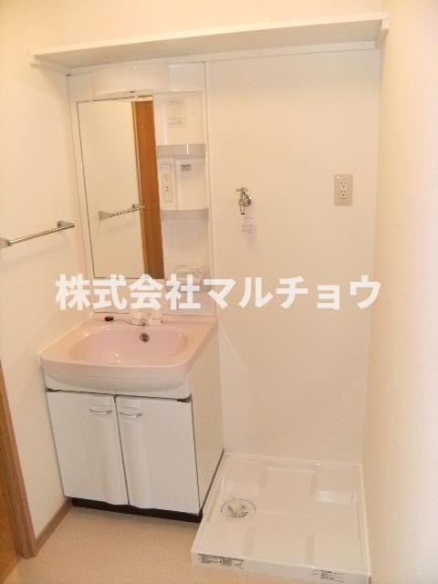 洗面設備　広い洗面スペース