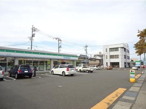 コンビニ　ファミリーマート 福井江端店（コンビニ）まで260m