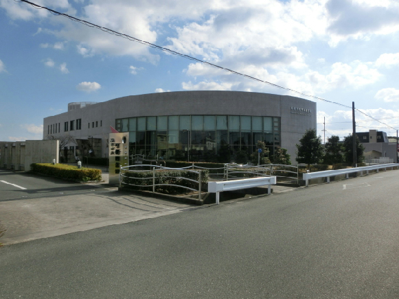 図書館　浜松市立可新図書館（図書館）まで645m