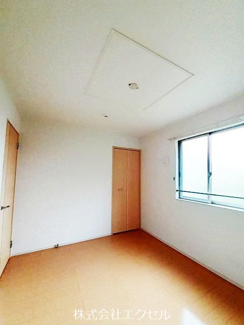 その他部屋・スペース　フローリングの室内です。