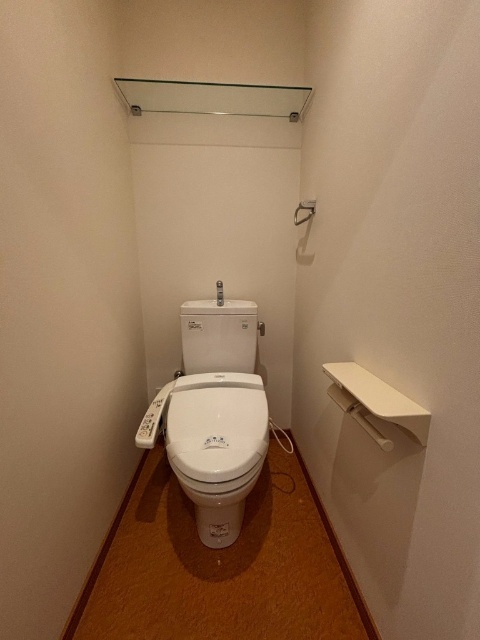ファーストレーベン大手町のトイレ写真